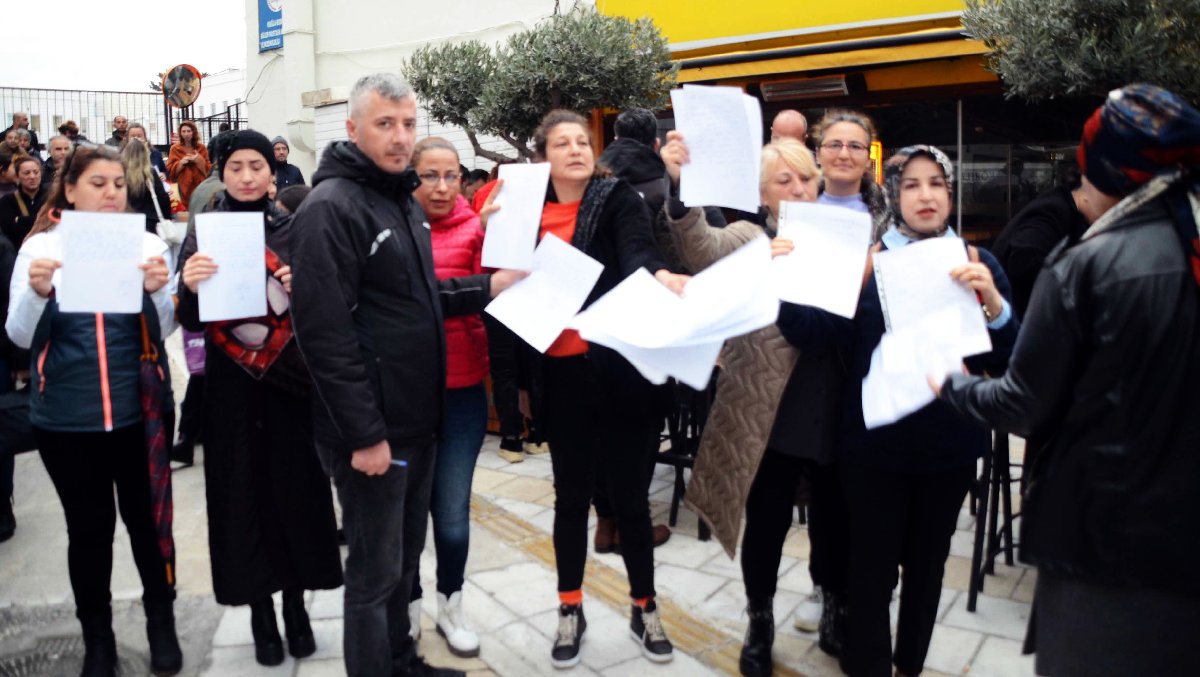 Lise öğrencileri başka okula taşındıklarının mesajla öğrendi