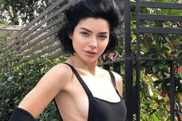 Merve Boluğur 22