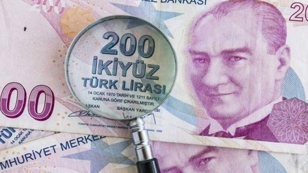 <p><strong>2023 MEMUR TEMMUZ ZAMMI NE KADAR OLACAK?</strong></p>

<p>Temmuz ayında memur maaşlarına yapılacak zam oranı yılın ilk 6 ayının enflasyon verilerinin açıklanmasının ardından belli olacak.</p>
