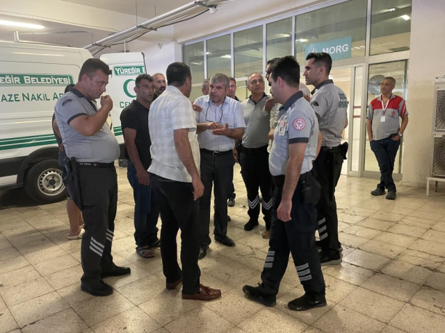 Hastane morgundan alıp mezarlığa götürdüğü ceset torbasından başkası çıktı: Böyle bir şeyi ilk kez görüyorum