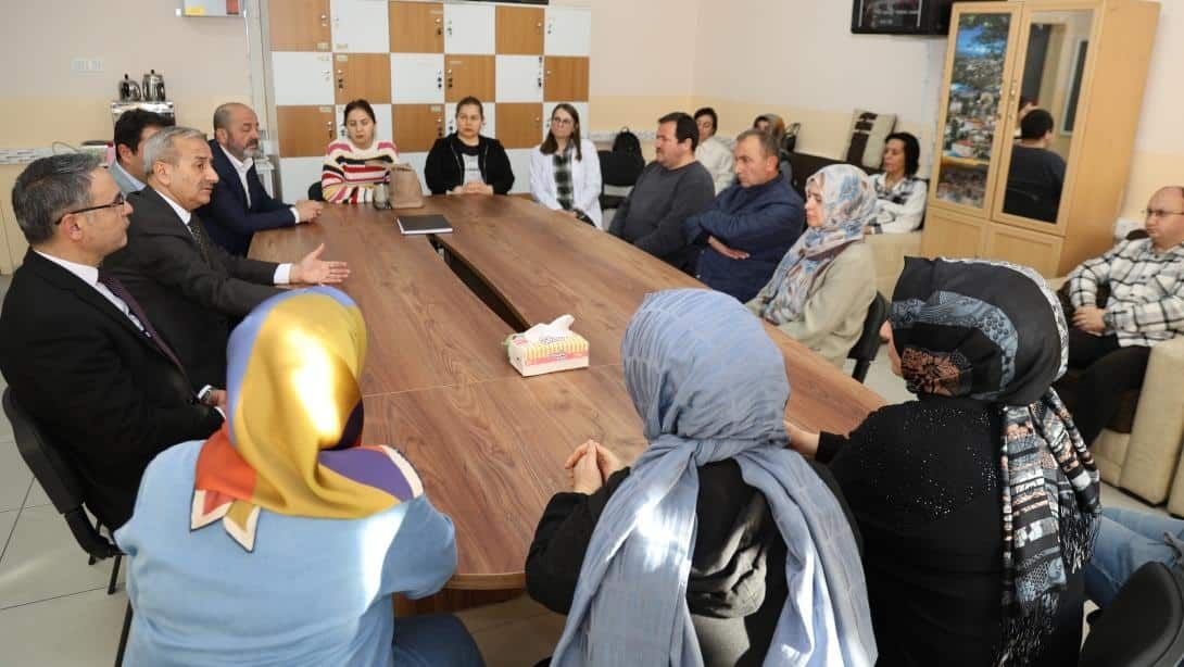 İl Millî Eğitim Müdürümüz Nevzat Akbaş, 